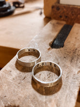 Cargar imagen en el visor de la galería, Anillo personalizado