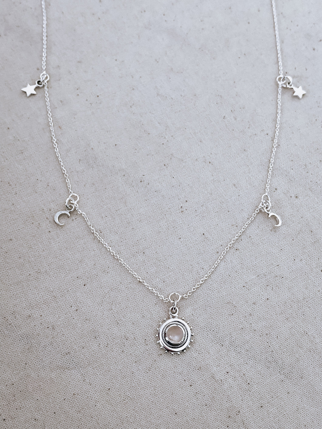 Collar Svarg